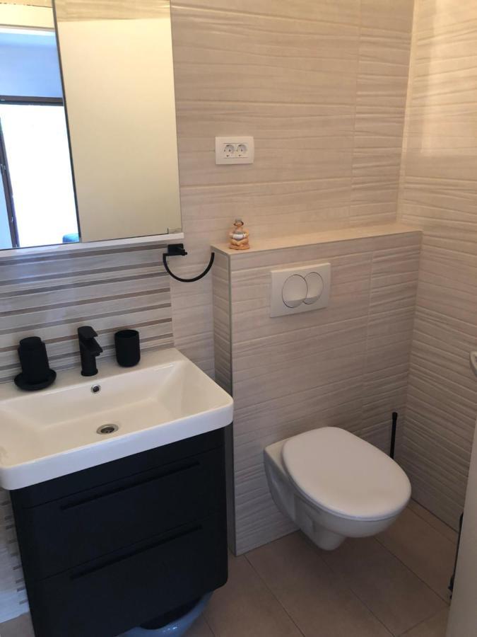 Old Town Apartment Tonka Хвар Екстер'єр фото